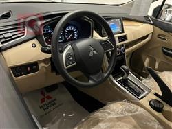 ميتسوبيشي اكسباندر